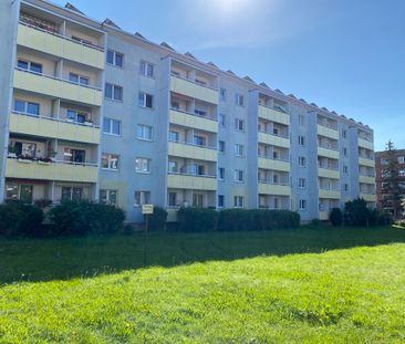 Ihre Familienwohnung mit tollem Ausblick vom Balkon - Foto 3