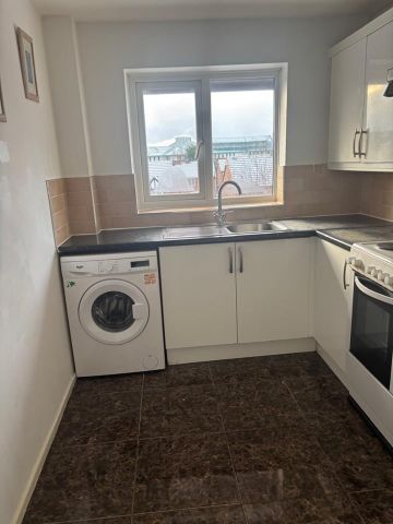 2 Bed Flat, Minster Court, L7 - Photo 2