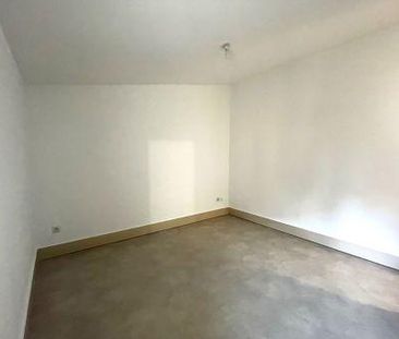 Location - Appartement - 3 pièces - 51.85 m² - montauban - Photo 3