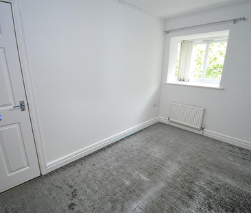 Oakwood Park, Prenton, CH43 - Photo 3