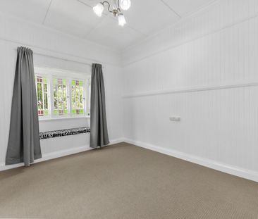 46 Rosecliffe Street, Highgate Hill QLD 4101 - House For Rent - $75... - Photo 3