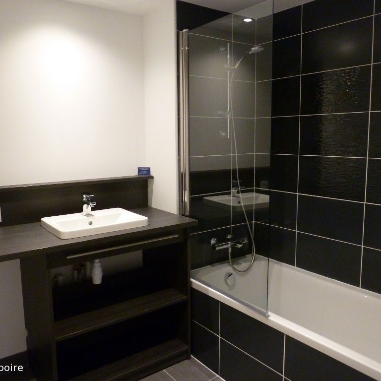 Appartement T3 à louer - 66 m² - Photo 1