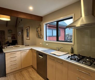 Wanaka Home for Winter - Photo 1