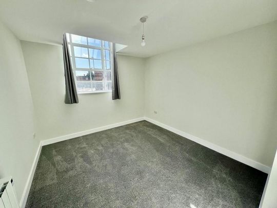 3 bedroom flat to rent - Photo 1