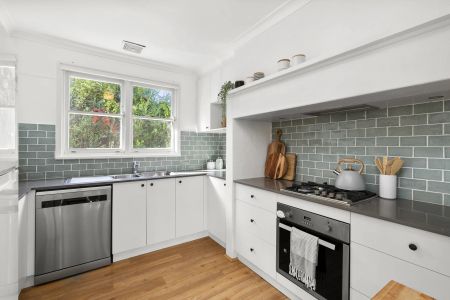 Cottage Heaven, Wetland Views - Photo 2