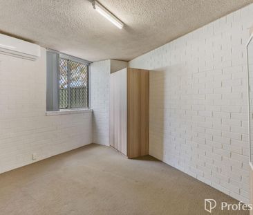 AVAILABLE NOW ! - Photo 4