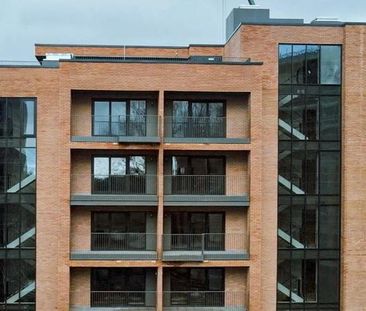 2 bedroom apartment to rent - Photo 4