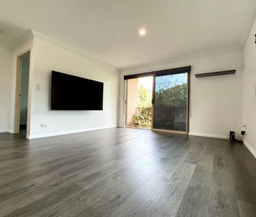 Renovated Beach Pad within 200m to the sands of Currumbin Beach! - Photo 2