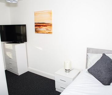 Room in a Shared House, Church Avenue, LE3 - Photo 3