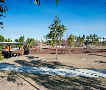 NEW CARPET & INTERNAL RE-PAINT! - Photo 6