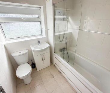 2 bedroom flat to rent - Photo 6