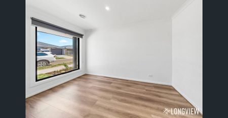 Morden Living in Rockbank - Photo 5