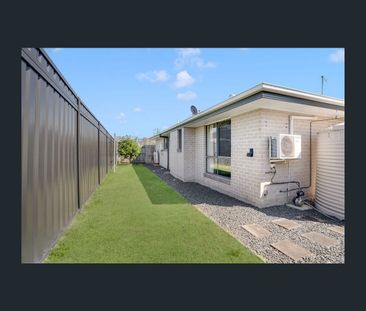 23 Hilltop Crescent, Flagstone, Qld 4280 - Photo 5