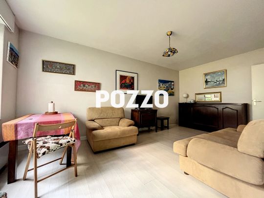 LOCATION d'un appartement meublé 1 pièce (27 m²) à DEAUVILLE - Photo 1