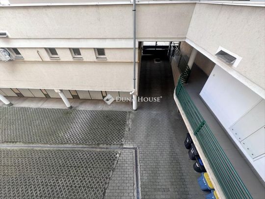 Kiadó újszerű állapotú lakás - Nyíregyháza - Photo 1