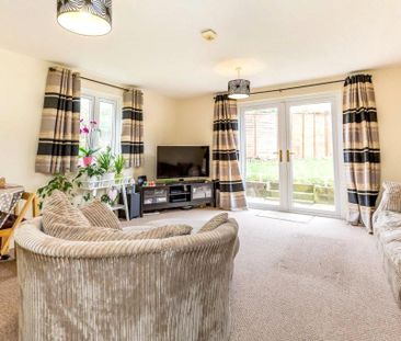 3 bedroom detached house to rent - Photo 1