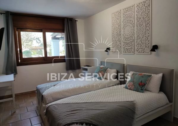 Long term rental villa in Sa Caleta