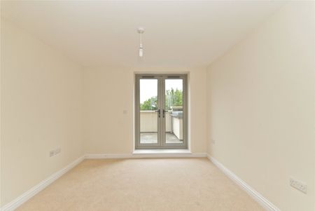Coronation Avenue, Bath, BA2 - Photo 3