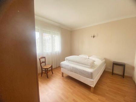 Location Appartement 3 pièces 84m² BORDEAUX 33200 - Photo 4