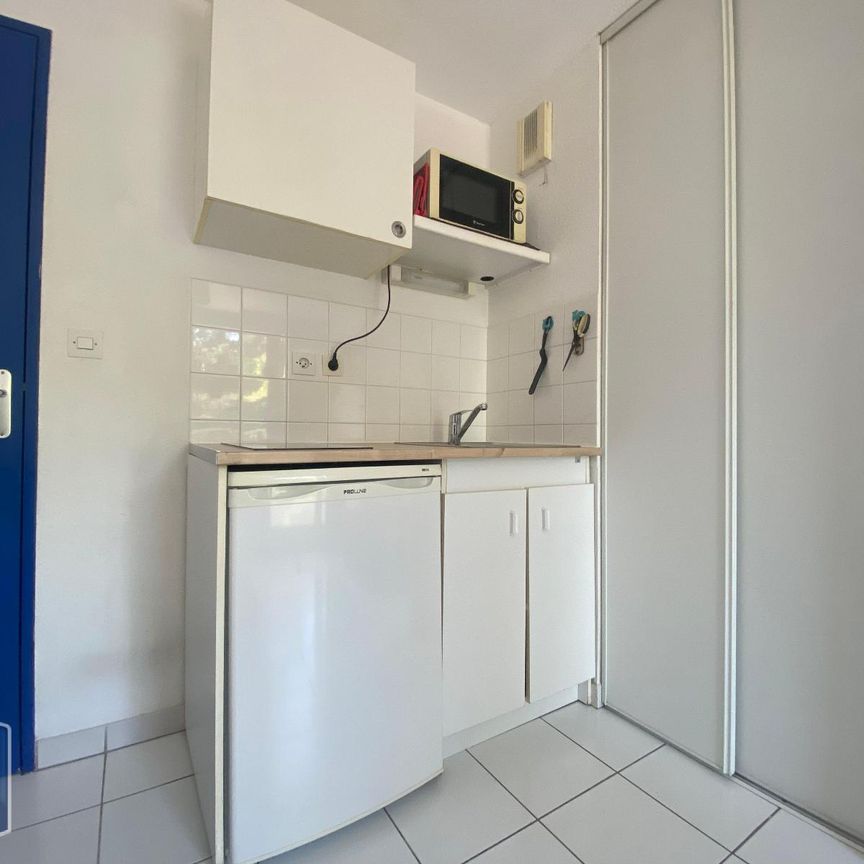 Location Appartement 1 pièce 17m² AVIGNON 84000 - Photo 1