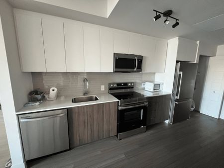 Nouveauté sur le marché Appartement à louer - Laval (Chomedey) (Autres) - Photo 4