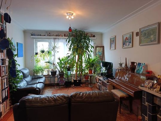 Appartement te huur - Photo 1