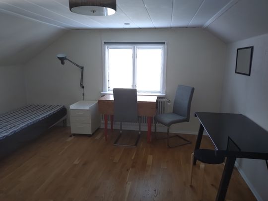 Åsgatan, Katrineholm - Photo 1