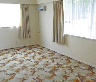 Lovely Family Home - Photo 3