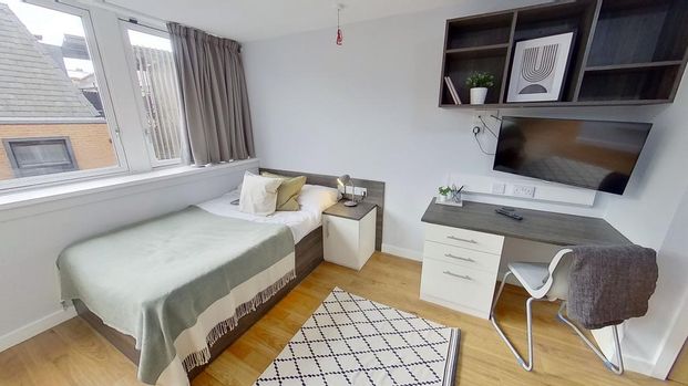 Studio to rent - Photo 1