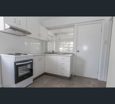 4/6 Hodel Street, Rosslea, Qld 4812 - Photo 3