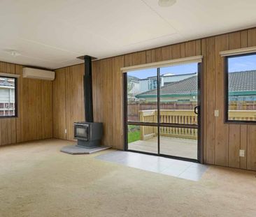 Tidy Two Bedroom Home - Photo 2