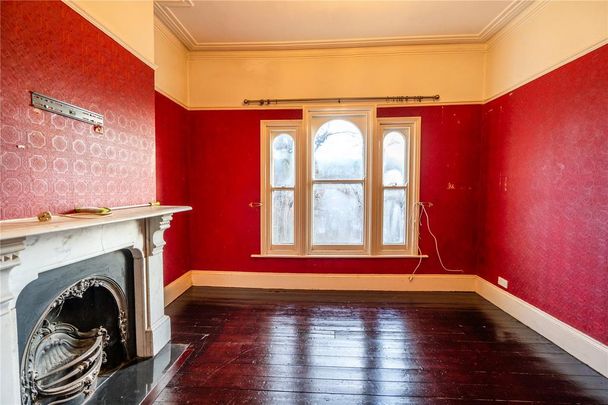 4 bedroom semi-detached house to rent - Photo 1