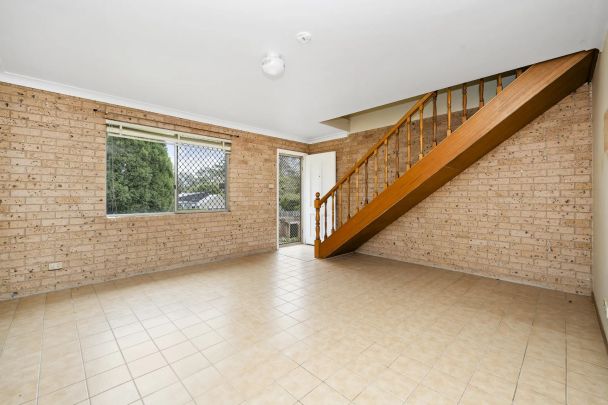 3 Bedroom Townhouse - Photo 1