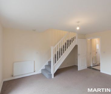 2 bedroom end of terrace house to rent - Photo 2