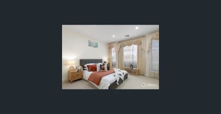 Stylish Family Retreat in a Sought-After Lynbrook Location - Photo 2