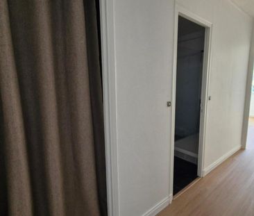 Location Appartement 3 pièces 82m² LE HAVRE 76620 - Photo 3