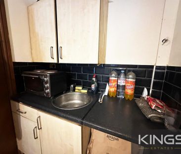 Studio to rent - Photo 4