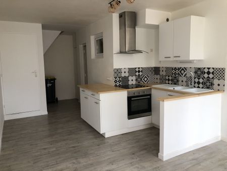 Location Maison 2 pièces 52m² MARMANDE 47200 - Photo 4