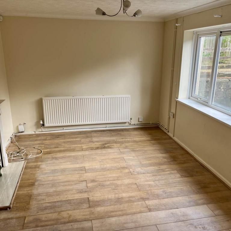 2 bedroom house to rent - Photo 1