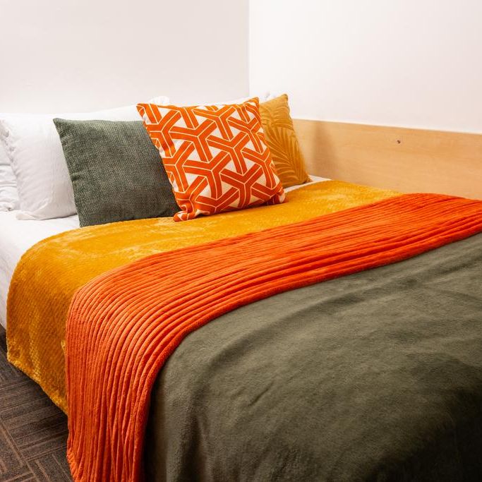 1 bedroom private hall to rent - Photo 1