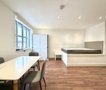 Studio to rent - Photo 5