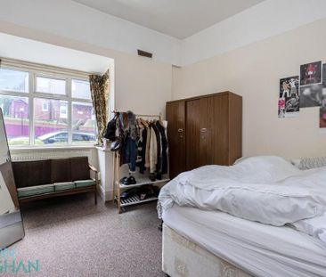 4 bedroom terraced house to rent - Photo 4