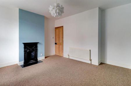 2 bedroom terraced house to rent - Photo 5