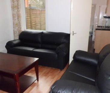 3 bedroom house to rent - Photo 5
