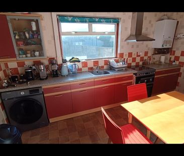 Room in a Shared House, Downton Road, BS4 - Photo 5