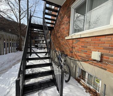 412 Av. Dunn - Photo 6