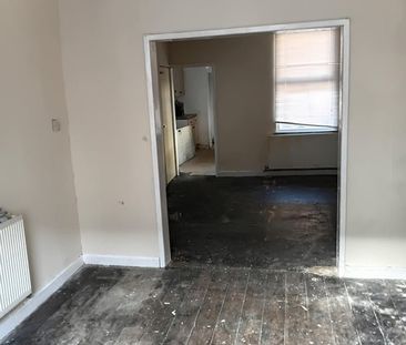 Room in a Shared House, St Andrew Road, L4 - Photo 6