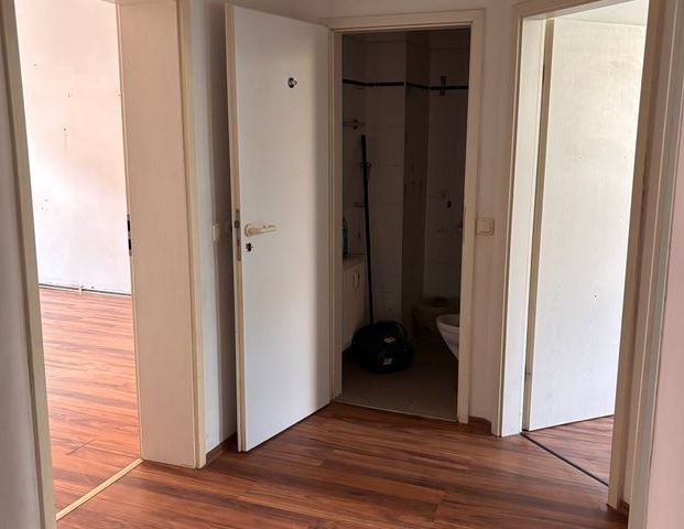 Frisch sanierte 3-Zimmer-Wohnung – ab Dezember bezugsfrei - Foto 1