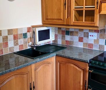 2 bedroom apartment to rent - Photo 6