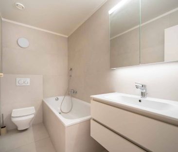 Appartement d'exception de 5 pièces avec vue sur le lac - Photo 3